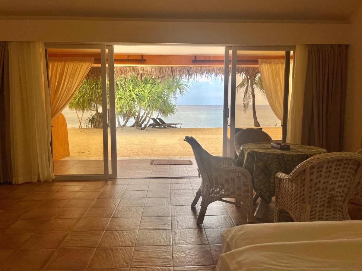 Coco Grove Beach Resort, Siquijor Island Exterior foto Beach villa interior