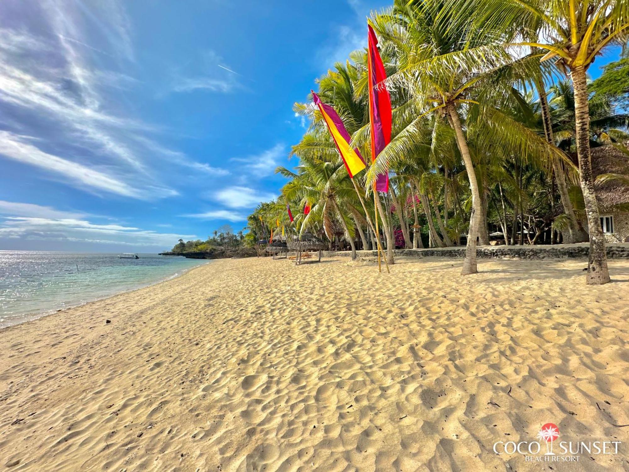 Coco Grove Beach Resort, Siquijor Island Exterior foto Beach at Coco Sunset Resort